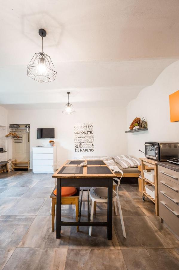 Apartmán ve Dvoře Ratiskovice Exterior foto